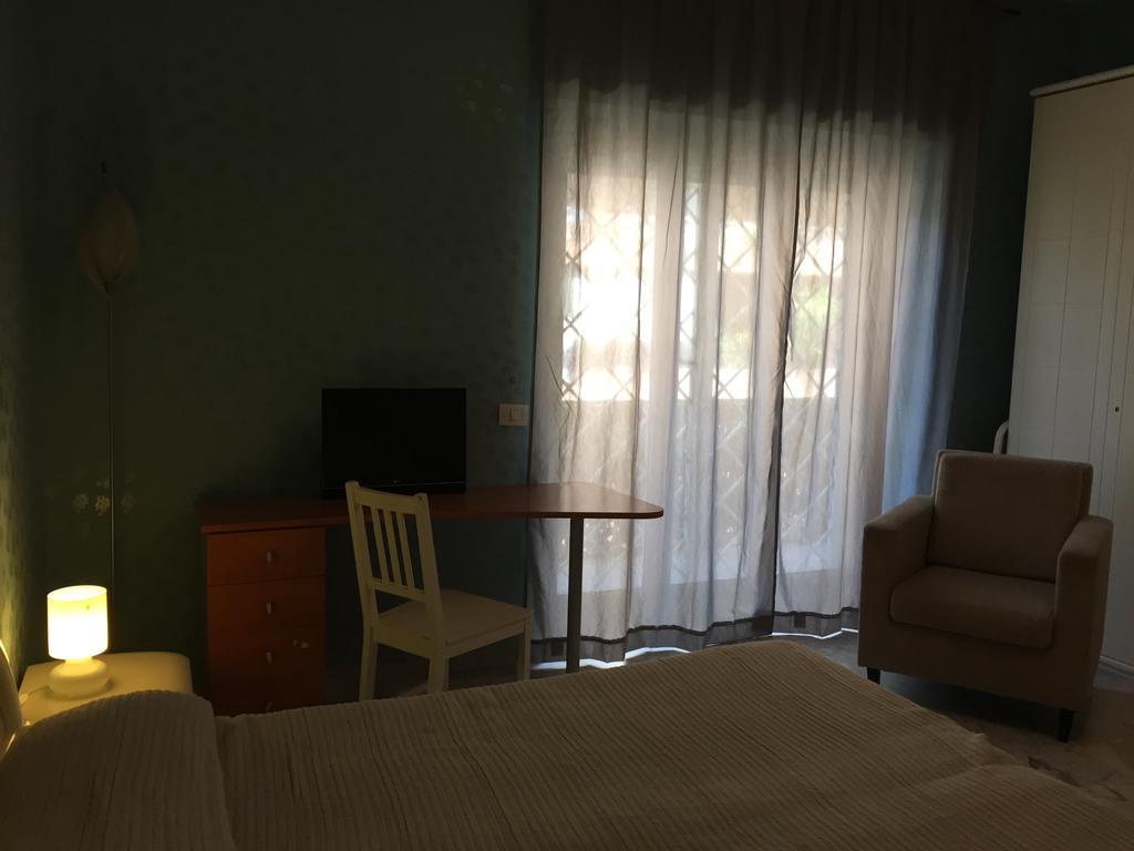 Appio Claudio Bed & Breakfast Rome